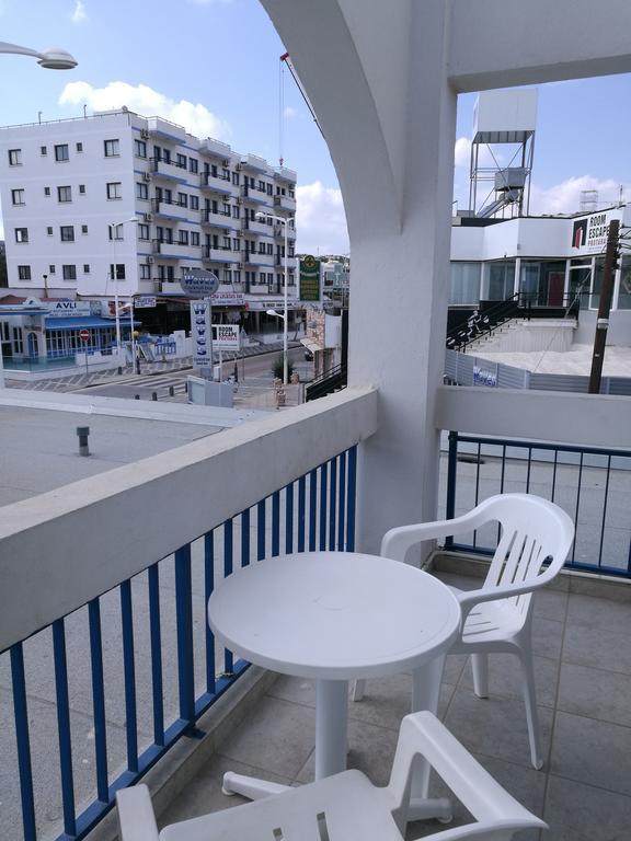 Georgia Hotel Apartments Protaras Extérieur photo