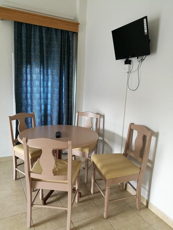 Georgia Hotel Apartments Protaras Extérieur photo